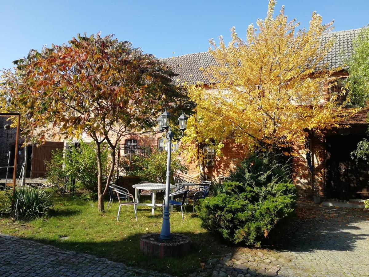 Ehemalige Bibliothek Fuer 2 Mit Kueche Kamin Netflix Parken Und Hofladen *