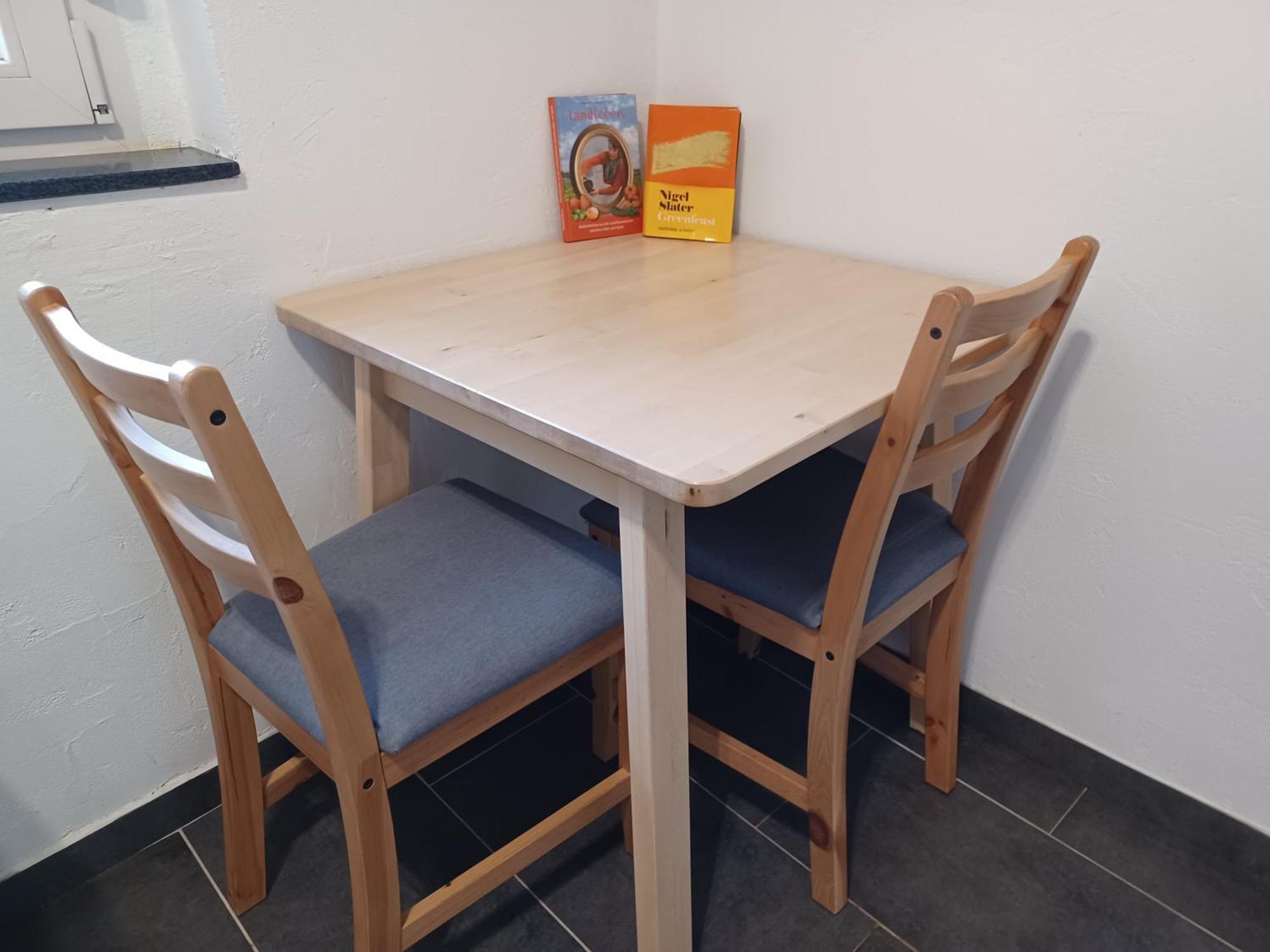 Ehemalige Bibliothek Fuer 2 Mit Kueche Kamin Netflix Parken Und Hofladen * Steinhofel